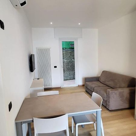 Casa Manu Apartment Brenzone sul Garda Luaran gambar