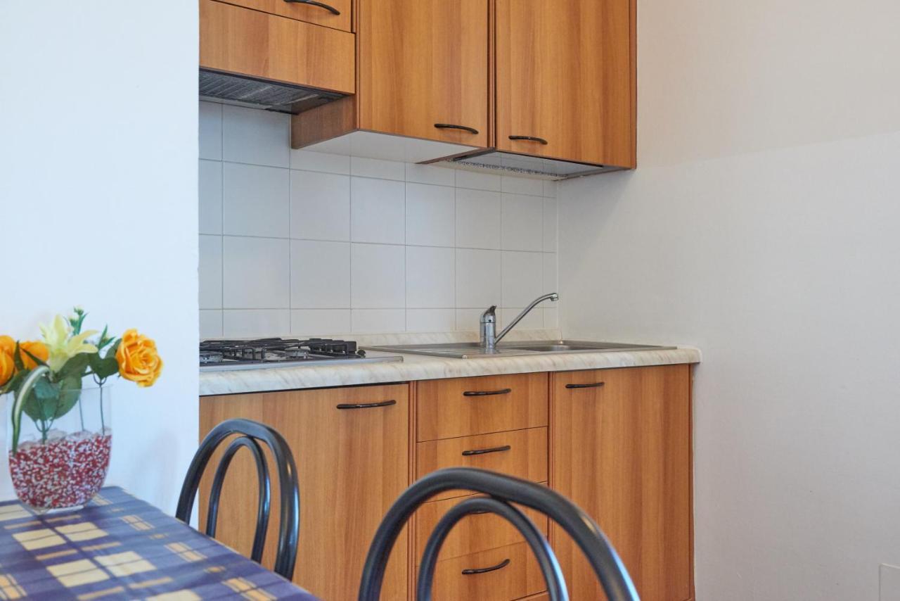 Casa Manu Apartment Brenzone sul Garda Luaran gambar