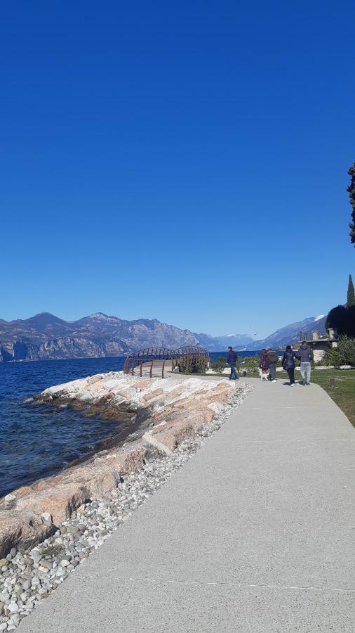 Casa Manu Apartment Brenzone sul Garda Luaran gambar
