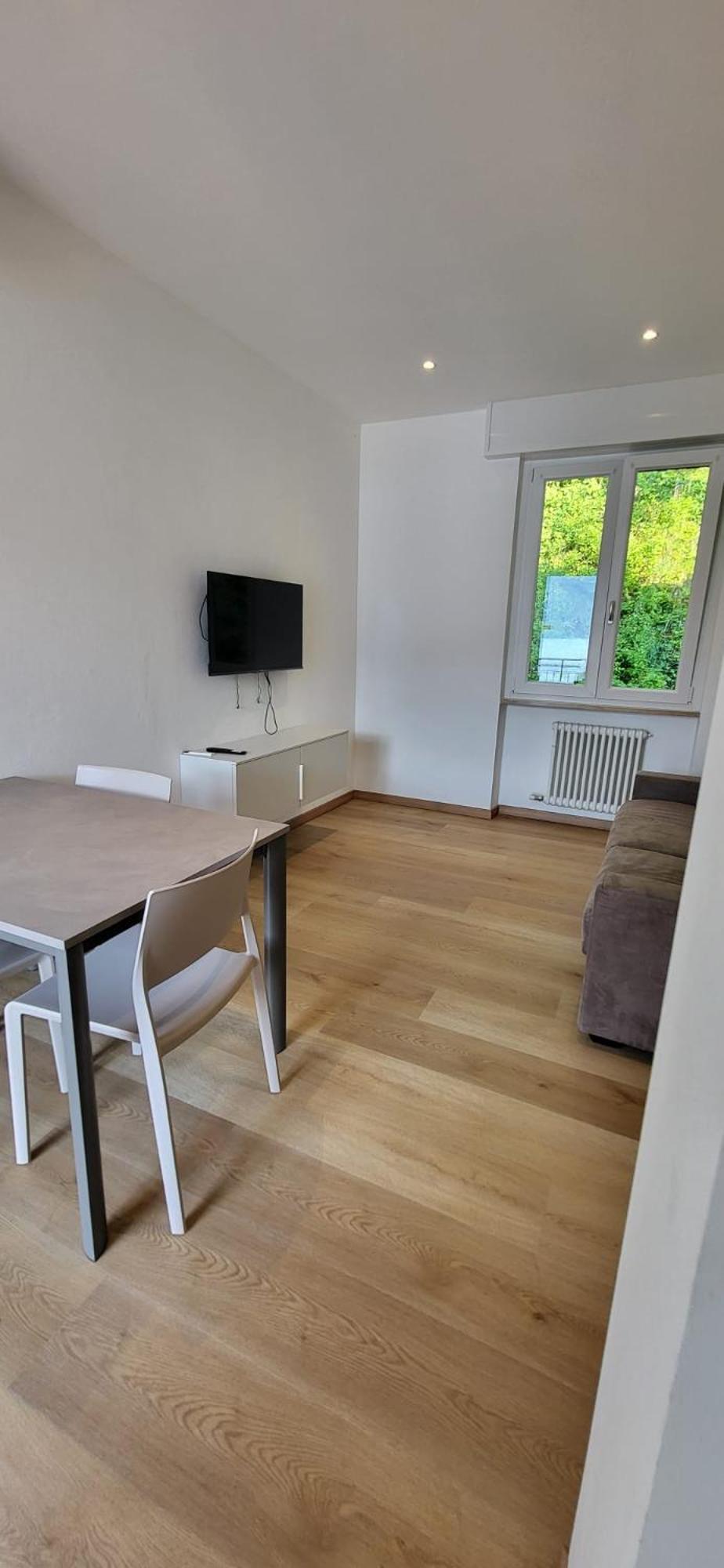 Casa Manu Apartment Brenzone sul Garda Bilik gambar