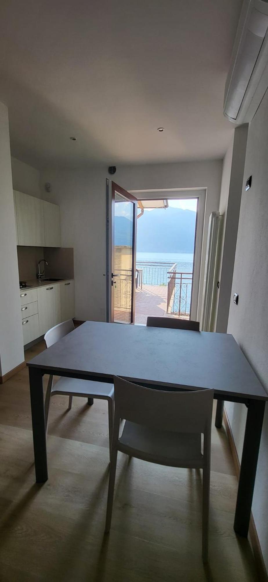 Casa Manu Apartment Brenzone sul Garda Bilik gambar