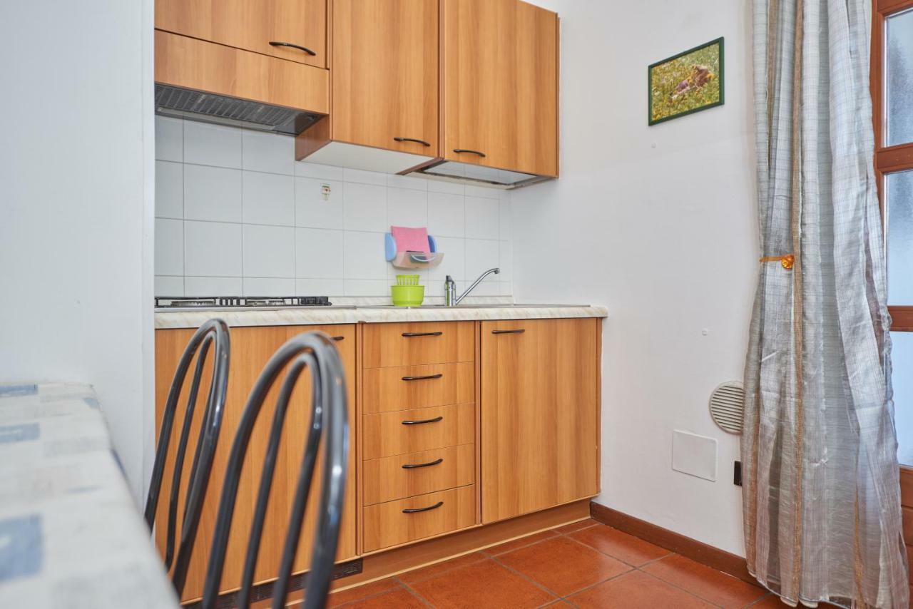 Casa Manu Apartment Brenzone sul Garda Luaran gambar