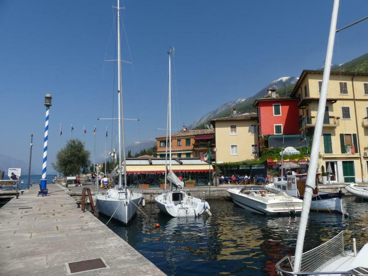 Casa Manu Apartment Brenzone sul Garda Luaran gambar